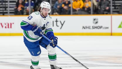Le jeune nouveau capitaine Quinn Hughes injecte de nouvelles attentes aux Canucks de Vancouver